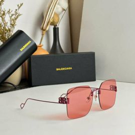 Picture of Balenciga Sunglasses _SKUfw53060584fw